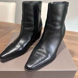 Franco Sarto Vivian Bootie 9 Like New